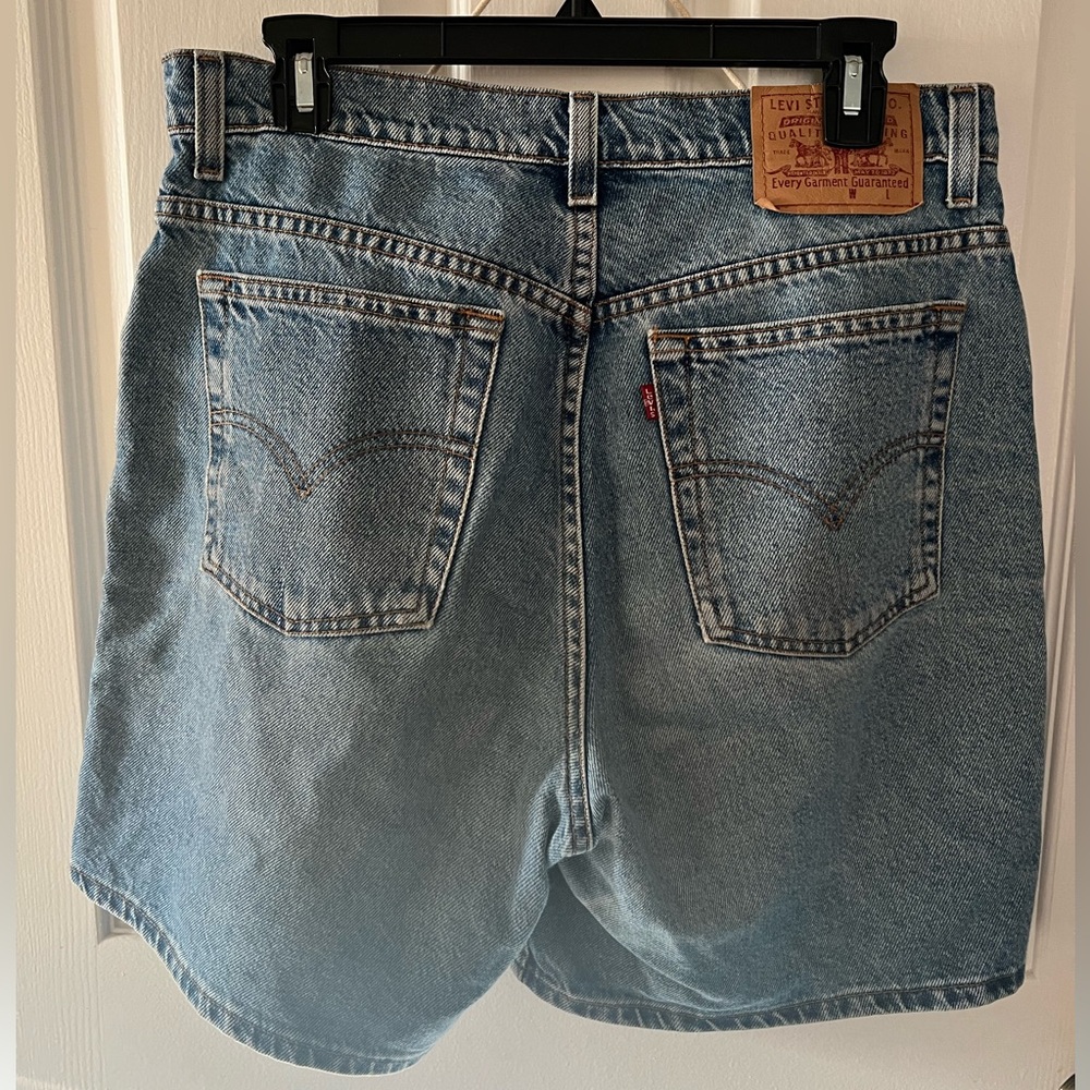 vintage levi jean shorts